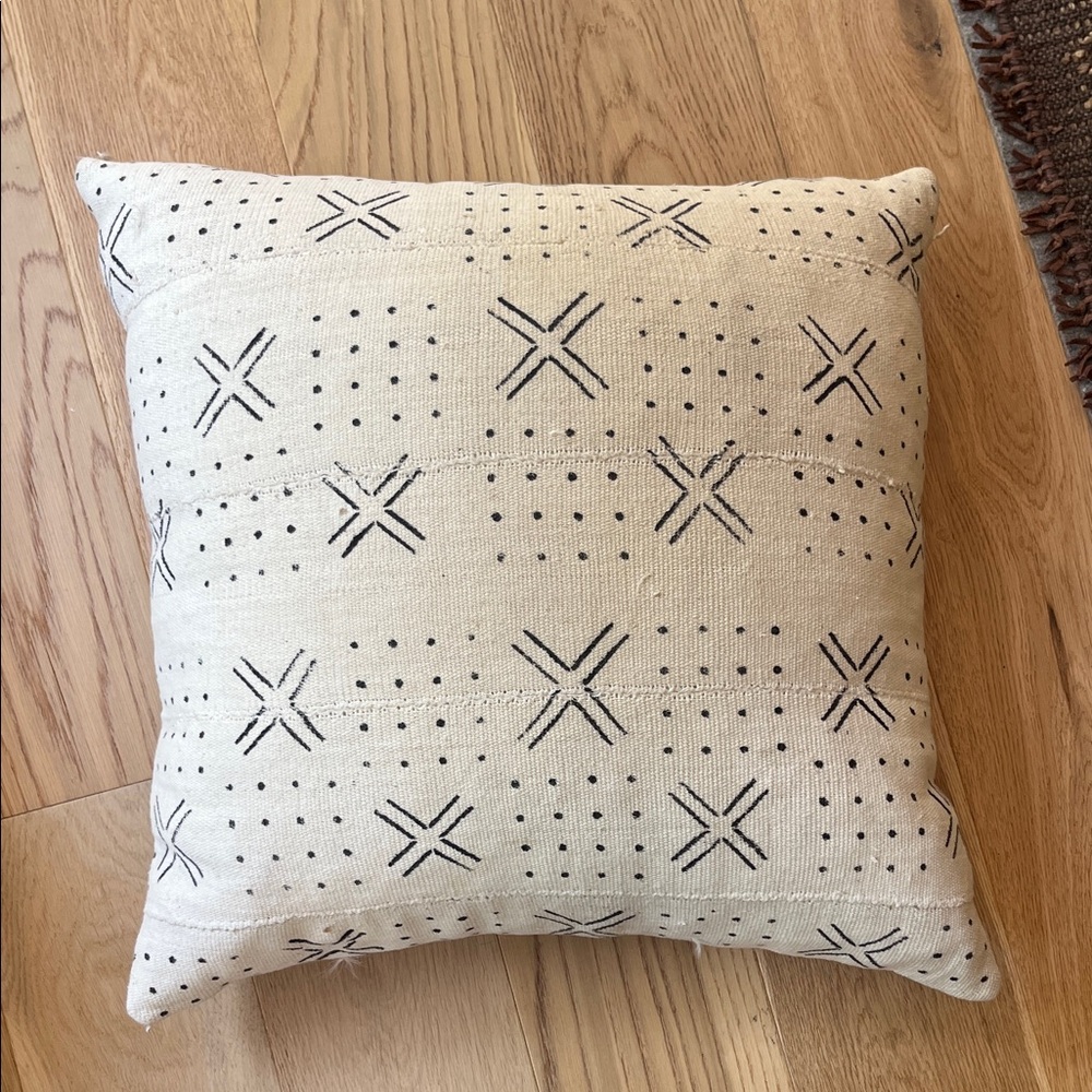 Designer Mudcloth Pillow 20”x20”